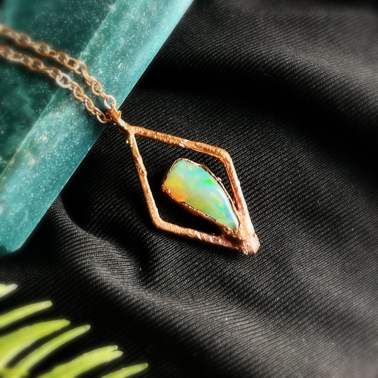 Freeform opal