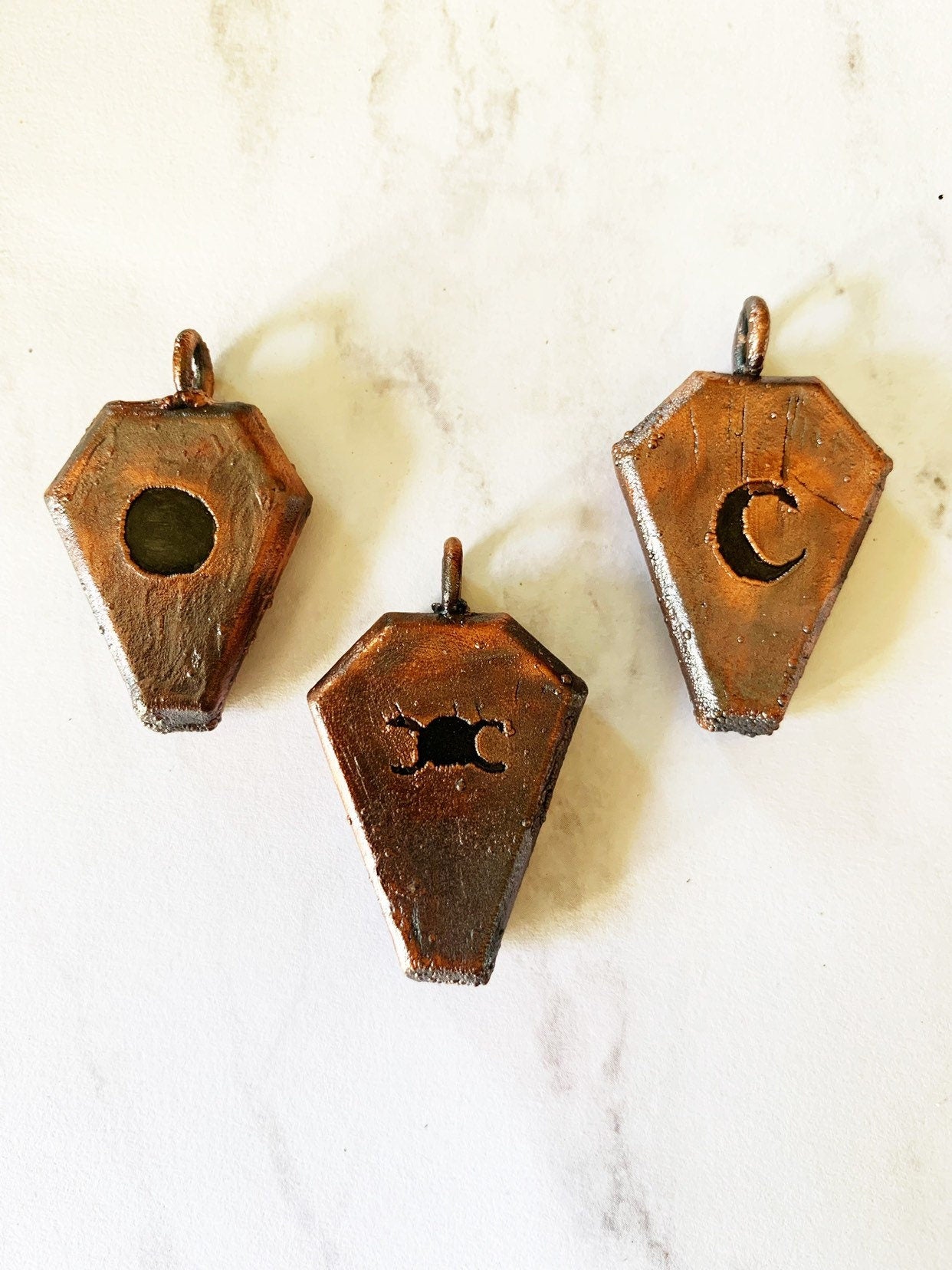 Coffin cut obsidian vampire necklace
