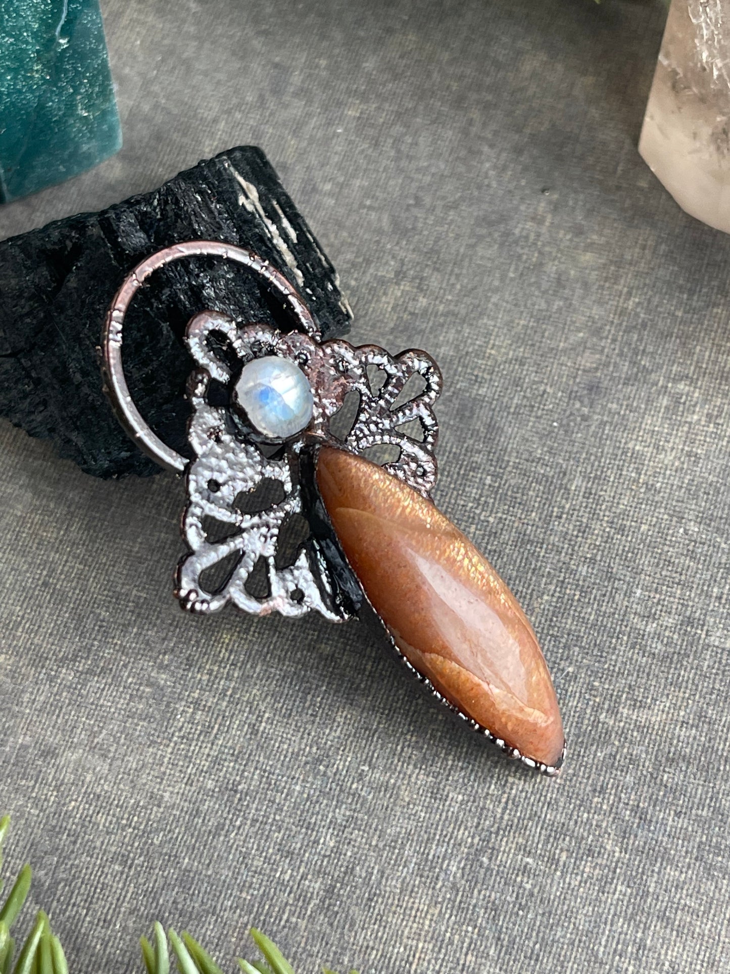 Sunstone/rainbow moonstone pendant