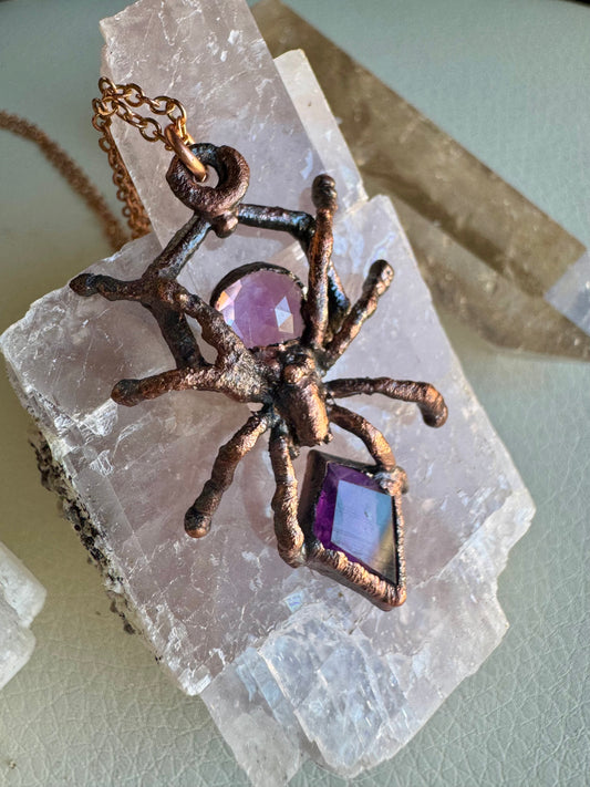 Arakthia of the Amethyst Web